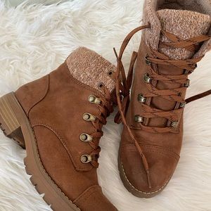 Women’s Boots